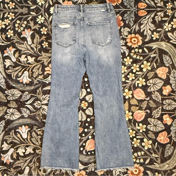 Risen | Freckled Poppy High Rise Destroyed Distressed Ankle Flare Jeans (9/29) - Picture 5 of 8